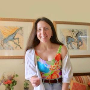 Meet your Posher, Emily